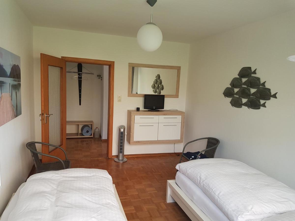 Rauszeit-Toroni Apartamento Niedenstein Exterior foto